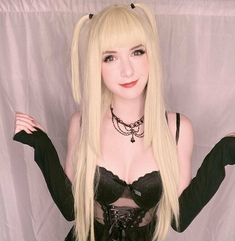 egirls nude star pic