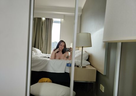 gothgamergirl123 sex model photo