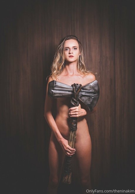 theninakim model xxx pictures