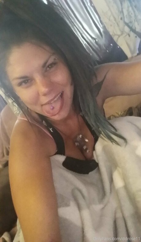 ddrose11 exclusive model pic