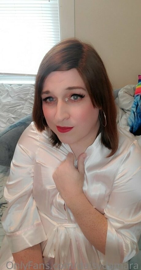 daisydamara art pornstar photos