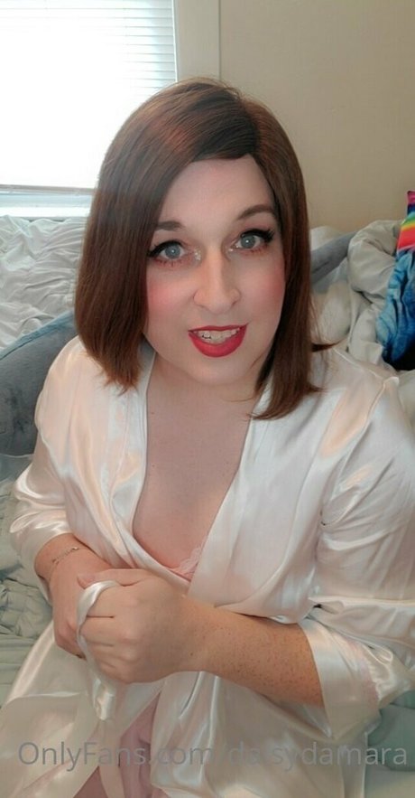 daisydamara erotic star img