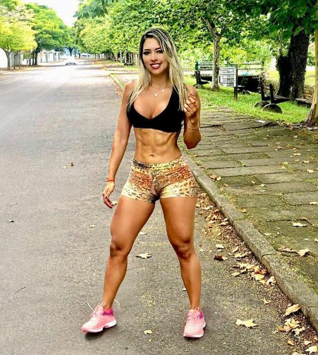 perfect body onlyfans erotic image