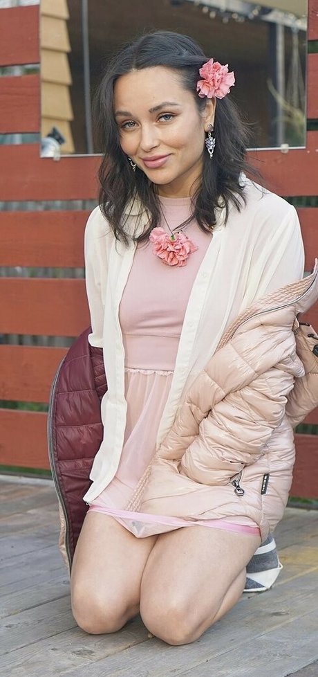 Katherine Ramdeen Photo Gallery