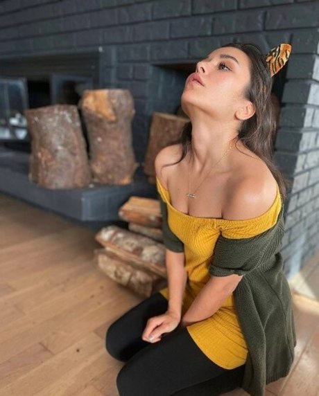 Katherine Ramdeen model porn gallery