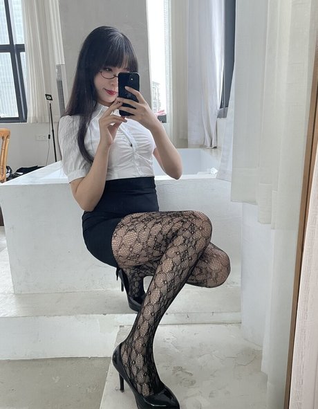 reverse gangbang onlyfans beautiful porn pics