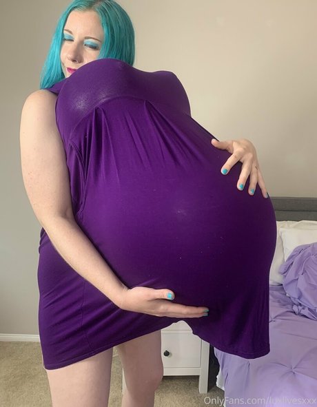 luxlivesxxx nudes model picture