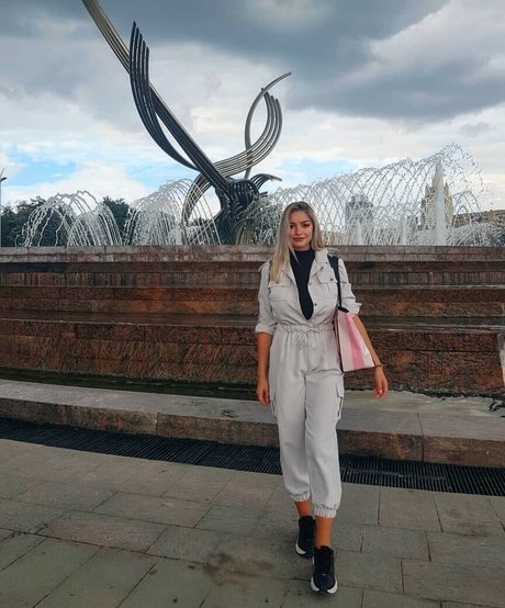 skinny asian teen onlyfans nude images