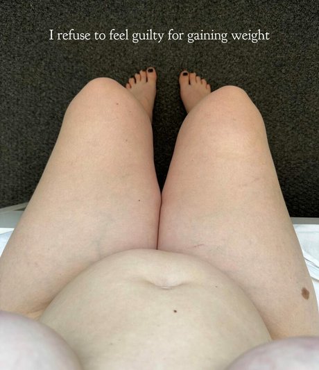 Isabella Davis pornstar pretty pictures