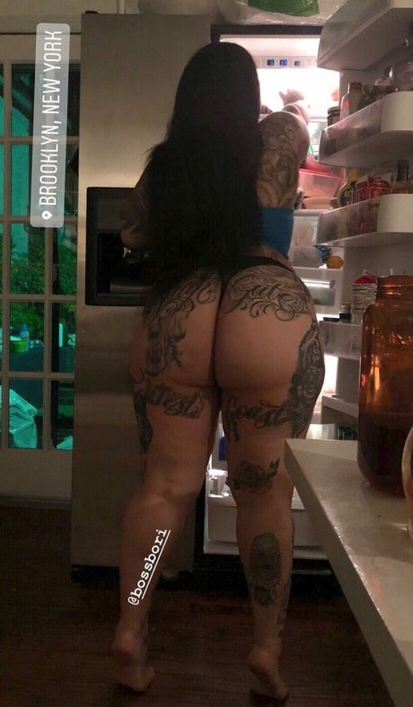 european onlyfans sexy naked image