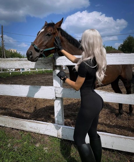 Kate Kirienko pornstar high quality gallery