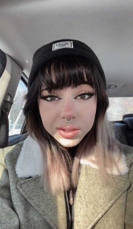 OkayGnomie model hd galleries