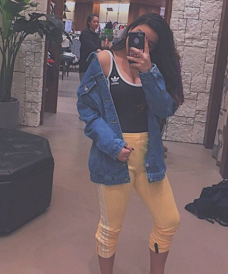 Iman Vellani pornstar adult galleries