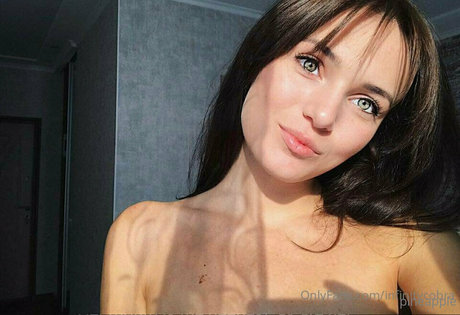 mature wife onlyfans beautiful naked picture