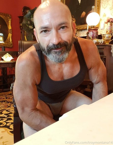 troymontana14 pornstar erotic photo