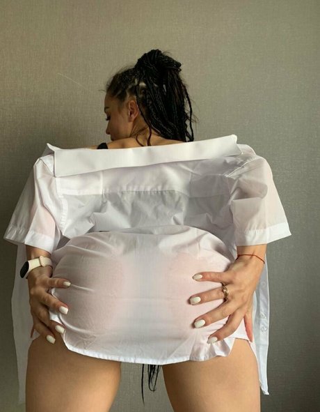 big tits mature onlyfans nude photo