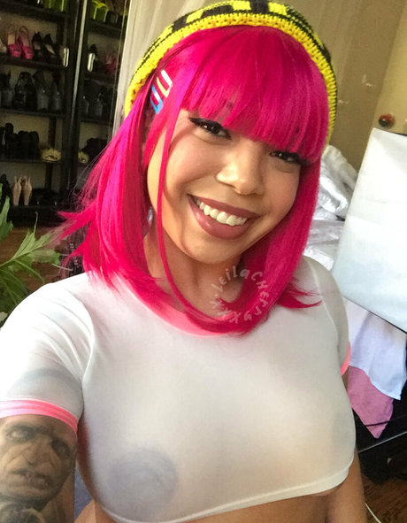 leilacherryfree nude pornstar img