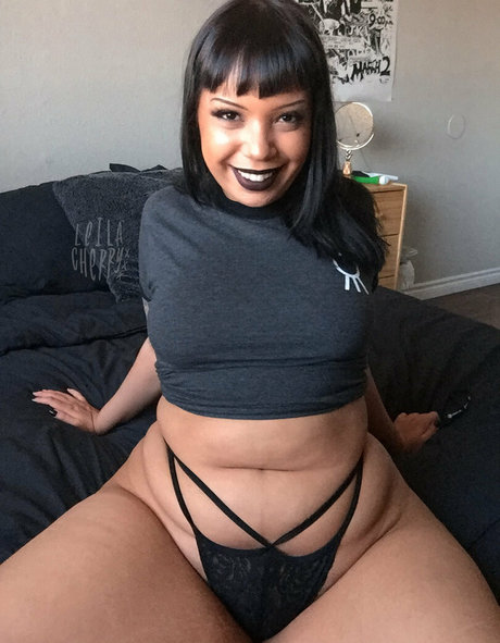 leilacherryfree sexy pornstar pic