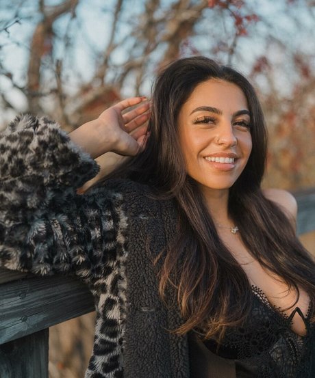 Lina alqaq star top gallery