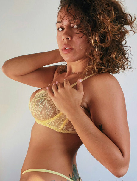 Pyarislove model high quality archive