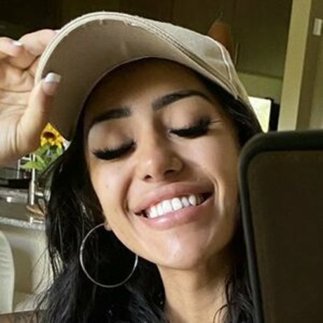 Shewolftribe model nude gallery