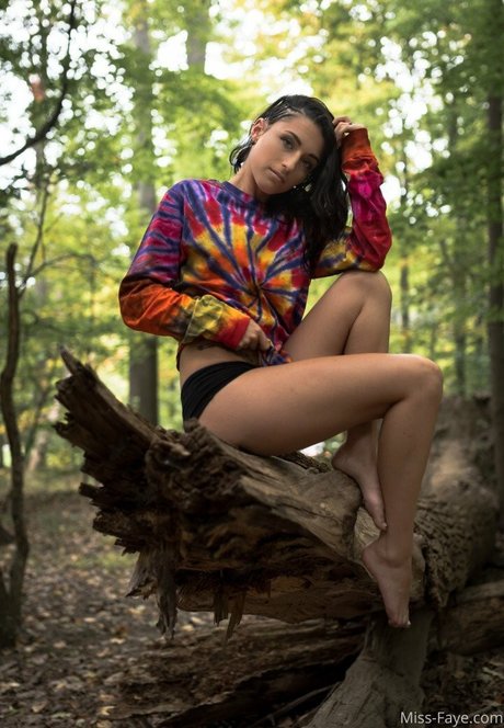 missfayevip star hot picture