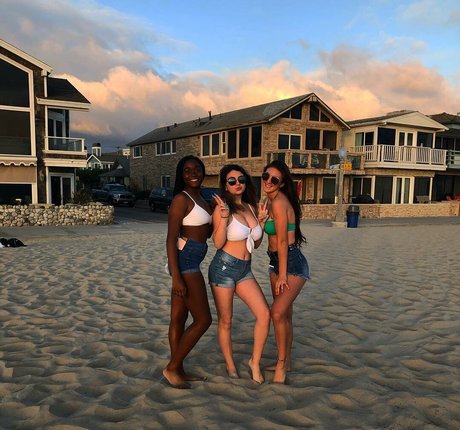 skinny model onlyfans nice pic