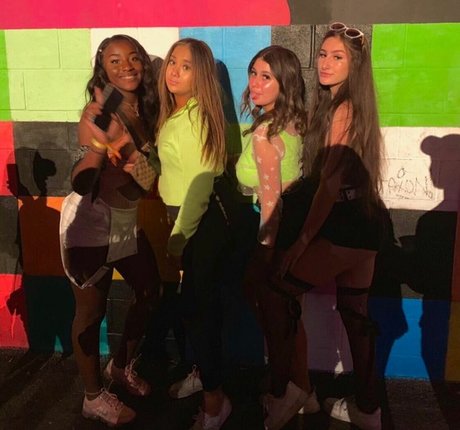 Samantha S pornstar nudes pictures