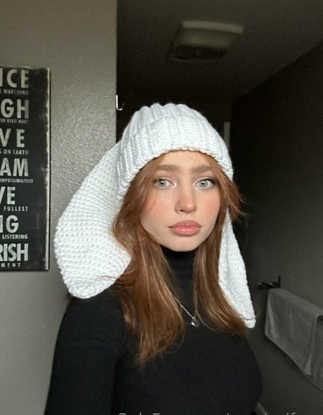 renatarifree naked star archive