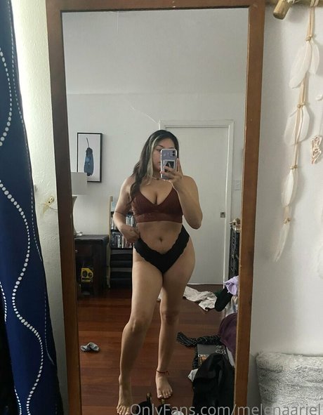 melenaariel nude actress galleries
