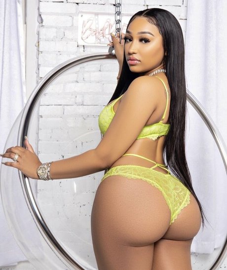 Ella Bandz pornstar top images