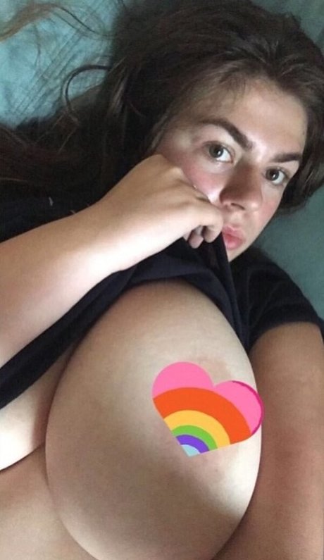 Summie pornographic actress photos