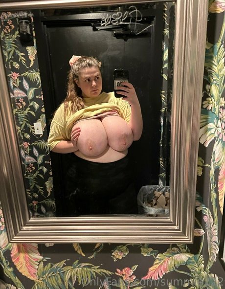 Summie perfect actress pics