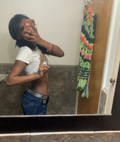 money onlyfans free nude pic