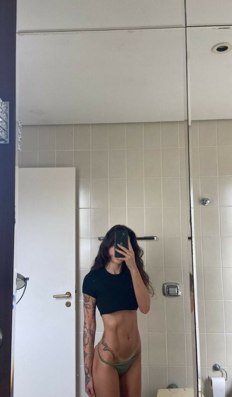 Manu Guglielmi adult actress pics