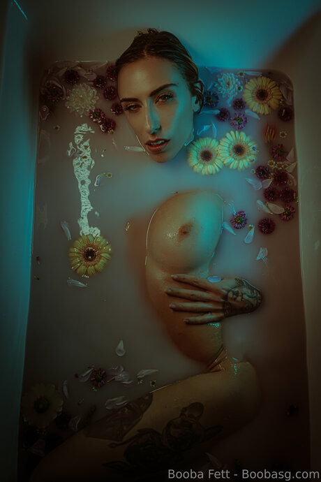 Boobasg star nude gallery