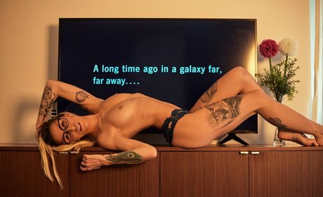 Boobasg nude model photos