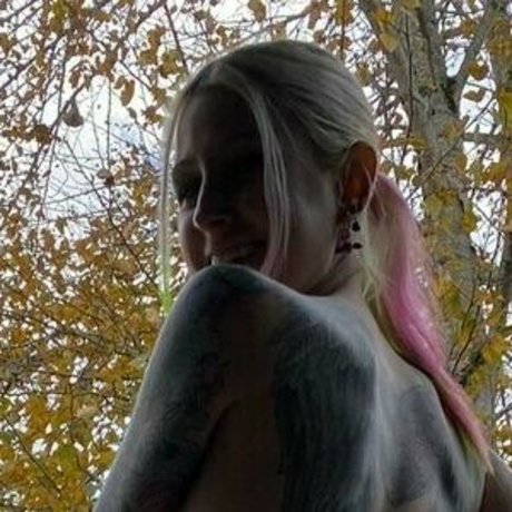 TriciaXPain pornstar gallery