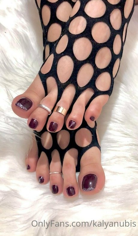 kalyanubis pretty actress pictures