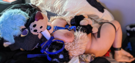 bigtittytusky nude star pics