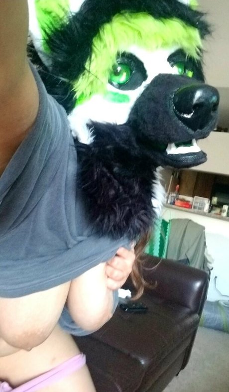 bigtittytusky erotic pornstar pic