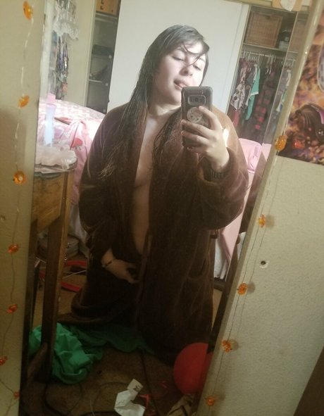 kawaiicinnabon56 nice model pic