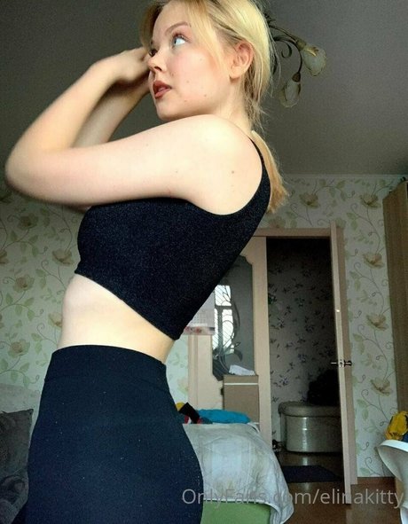 emo onlyfans exclusive picture