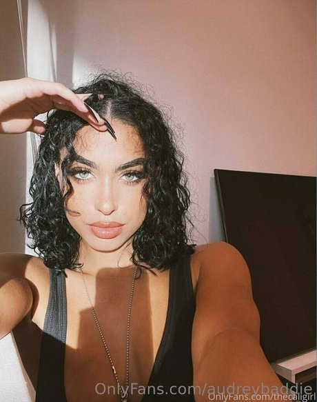 audreybaddie nice actress pics