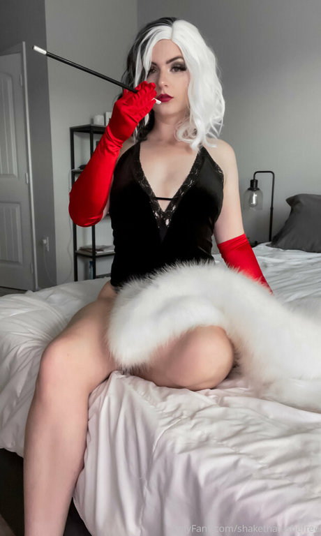 shakethatashefree model free archive