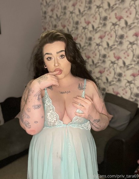 priv tara69 pornstar erotic photos