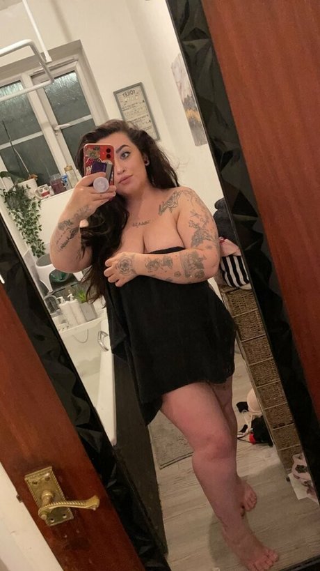 priv tara69 erotic star pic