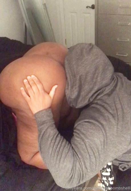 creamy pussy onlyfans pornographic picture