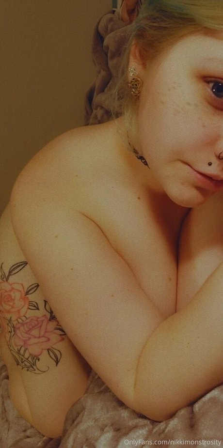 beauty girls onlyfans naked images