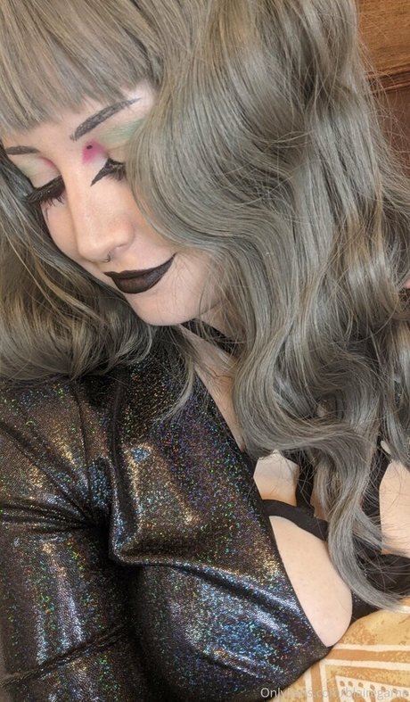 blairegame nude model picture